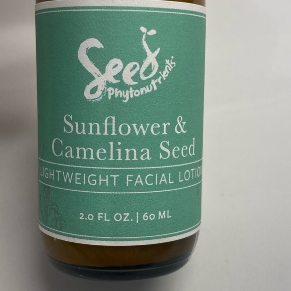 SEED PHYTONUTRIENTS SUNFLOWER & CAMELINA SEED LIGHTWEIGHT FACIAL LOTION NEW - Picture 2 of 10